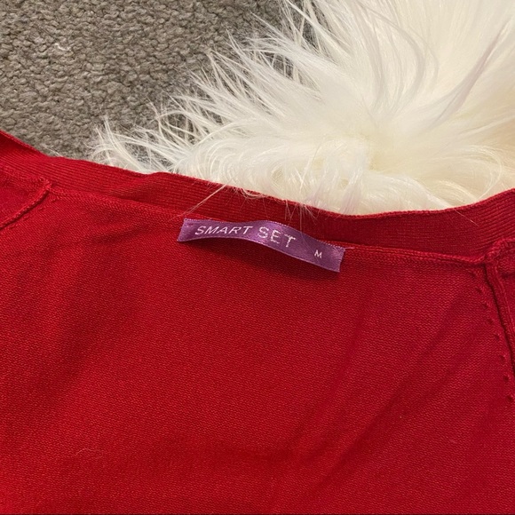 Red sweetheart sweater - Picture 2 of 5